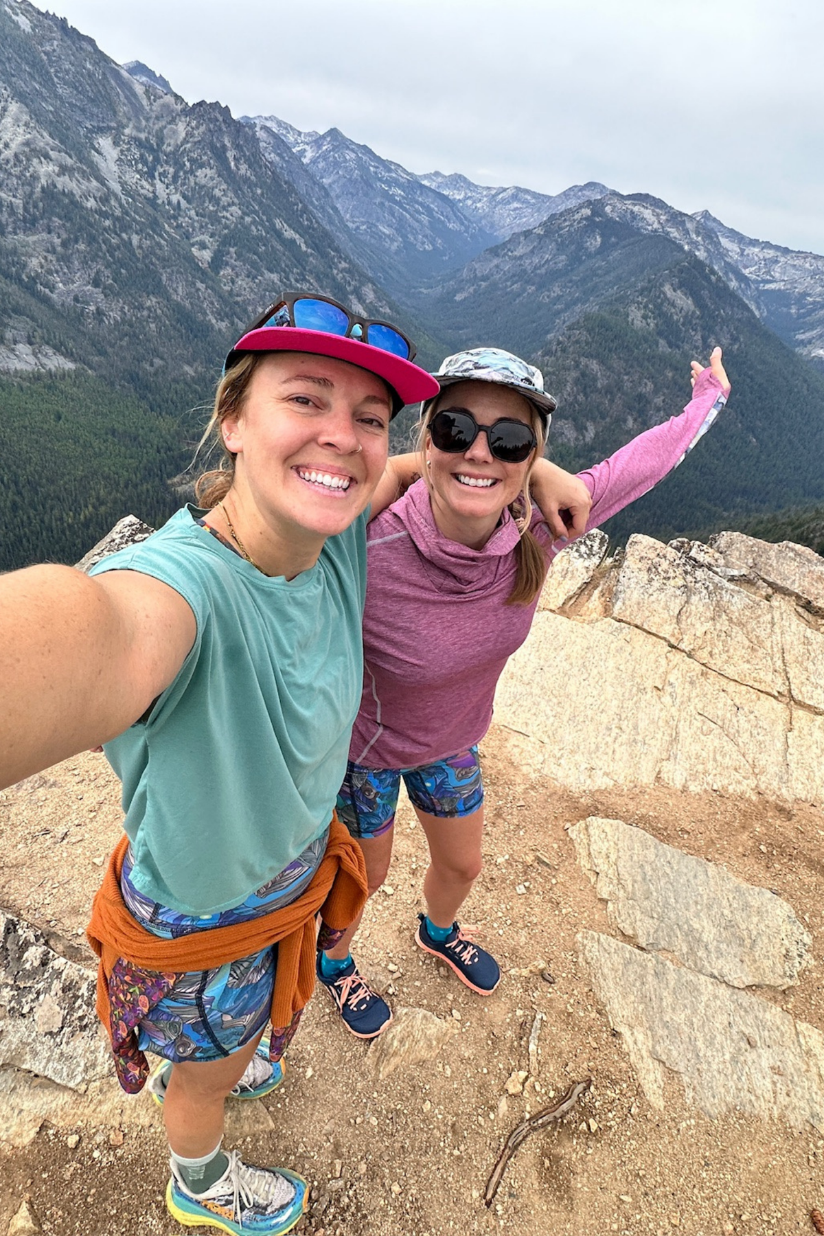 Community, Friendship + a Saturday Morning Treasure Hunt