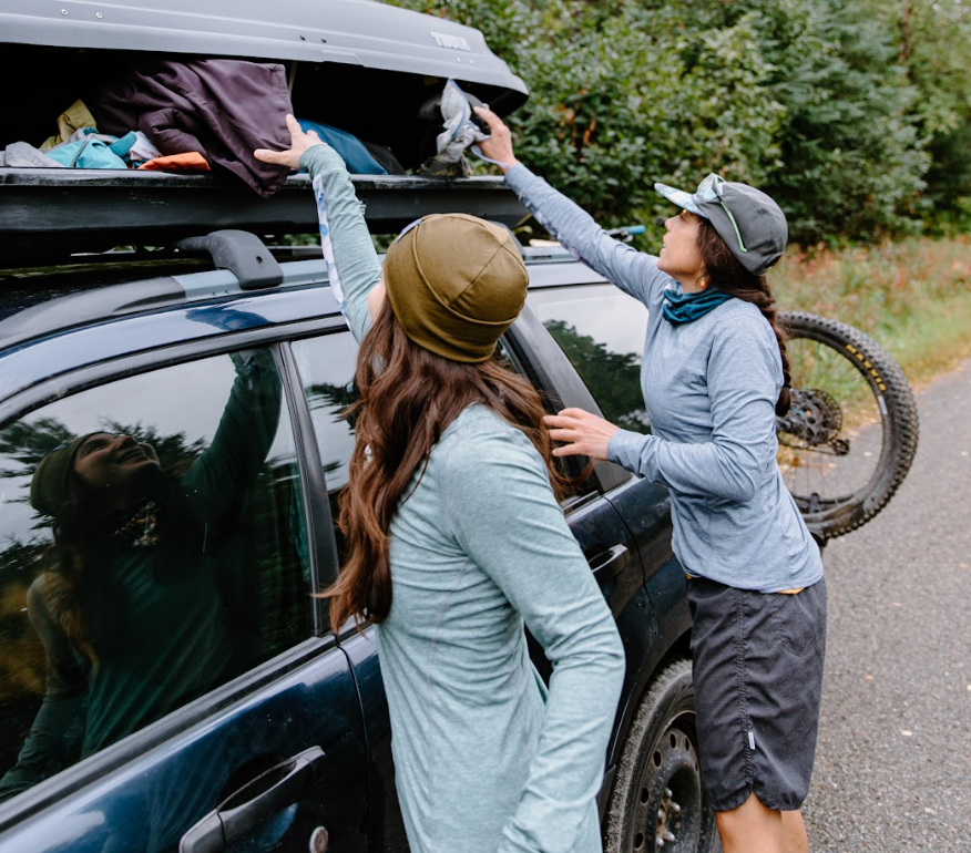 The Perfect Base Layer: Combining Style, Comfort, and Functionality for Women Adventurers