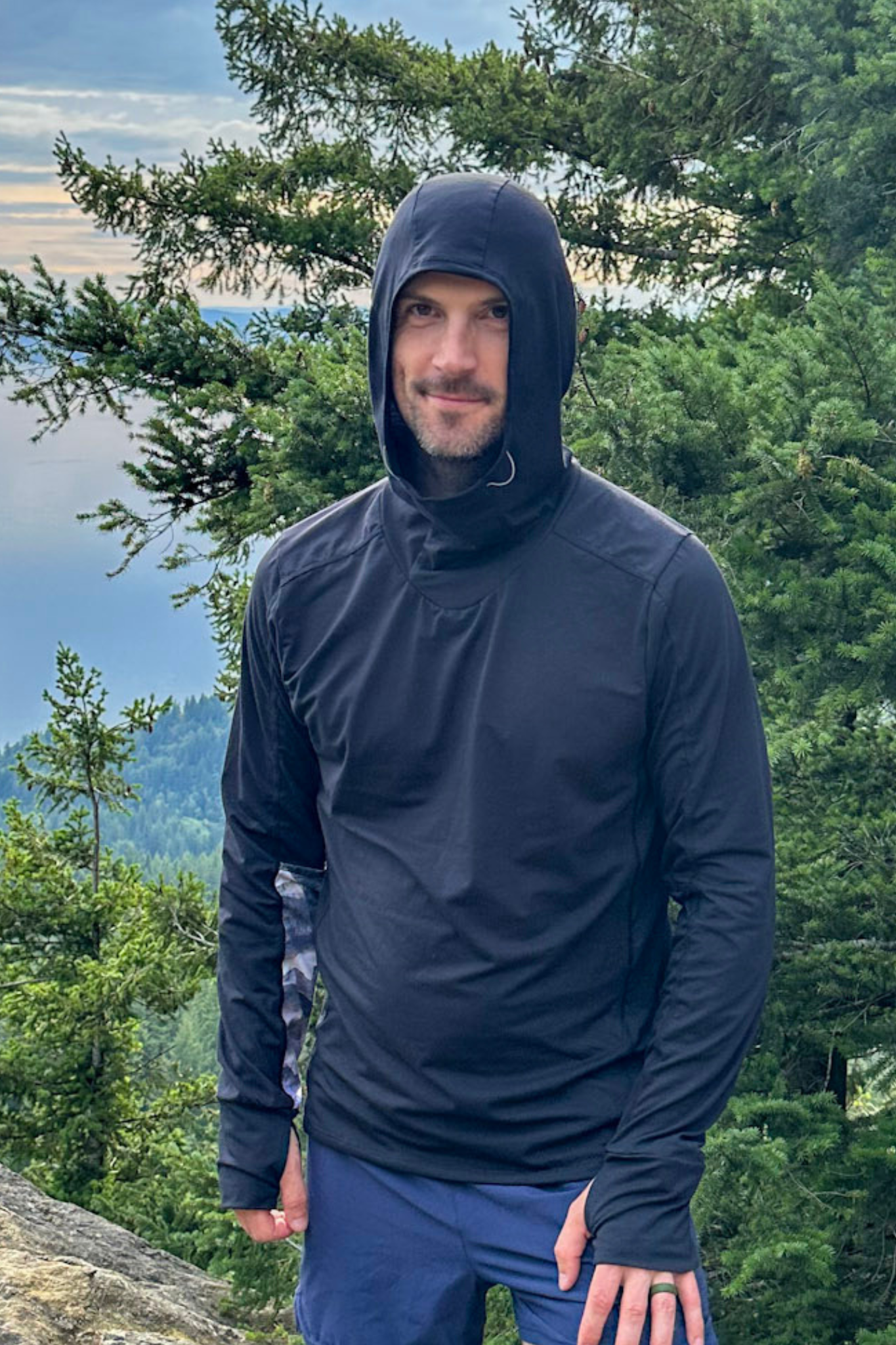 Men's Hooded Treeline Long Sleeve